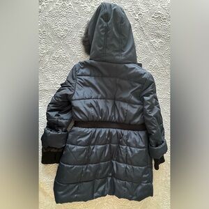 Girl coat 8-10. A free smoke home.